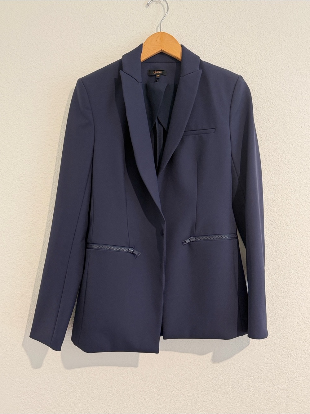 Quince Navy Scuba Single Breasted Convertible Blazer  XS